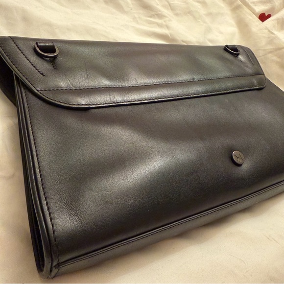 Halston Hertiage designer Bag for Women Elegant Black Clutch Bag - Picture 4 of 11